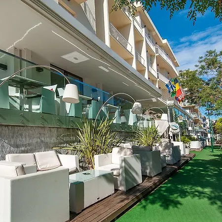 Lido Hotel 3*